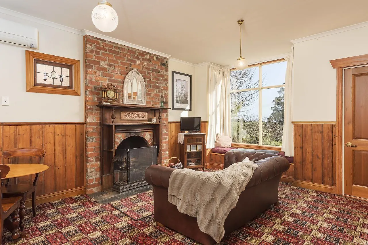 Killynaught Spa Cottages Boat Harbour Country house