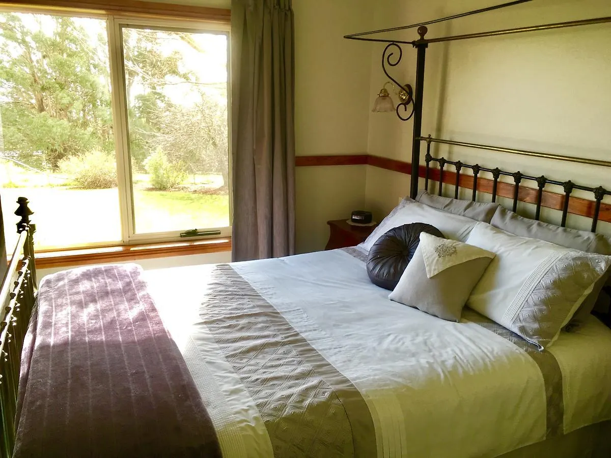 Killynaught Spa Cottages Boat Harbour Country house