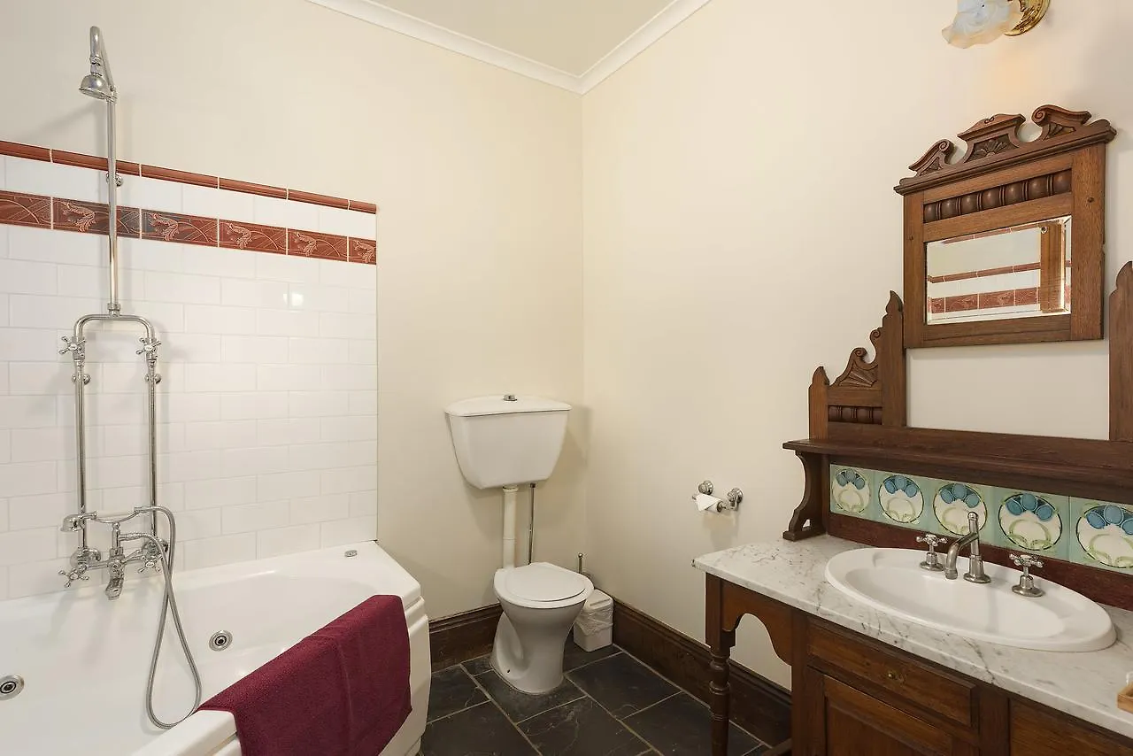 Killynaught Spa Cottages Boat Harbour Country house