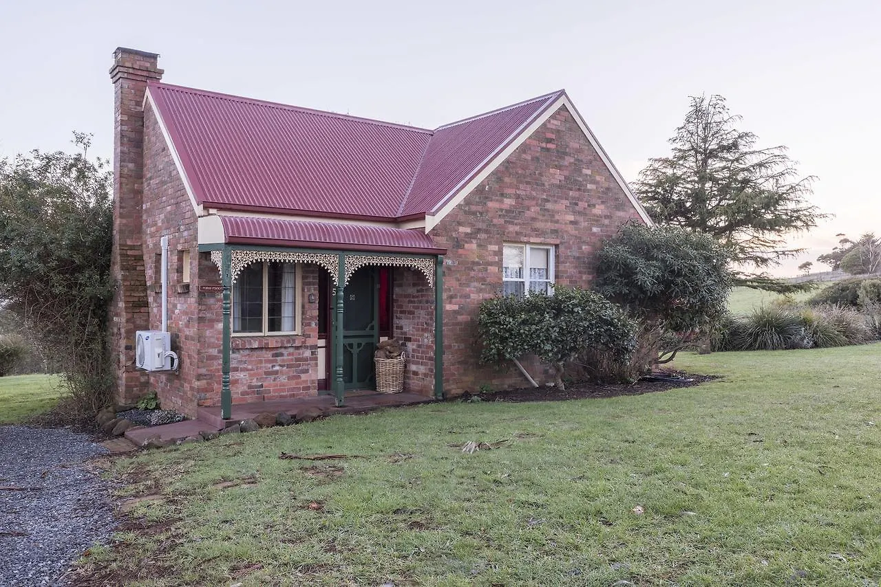 Country house Killynaught Spa Cottages Boat Harbour Australia