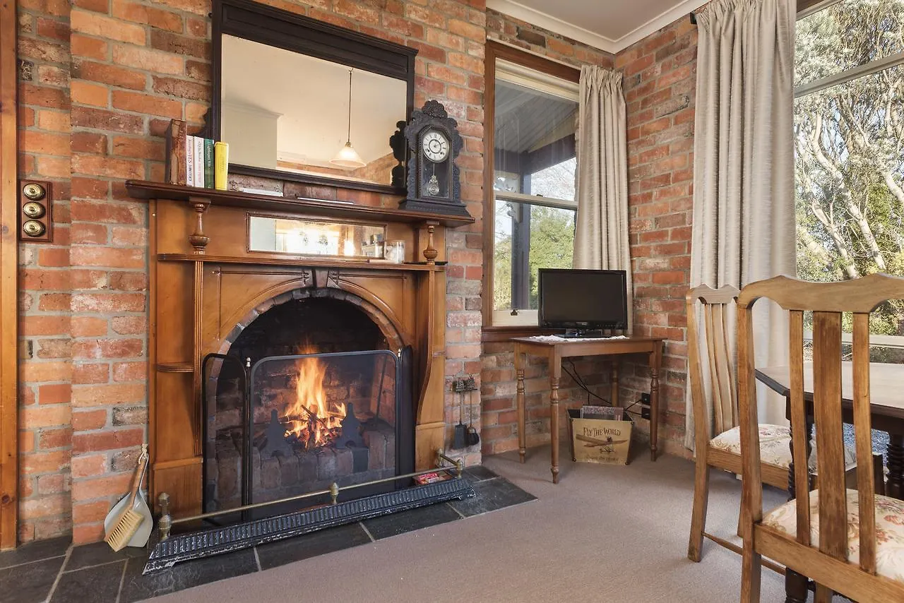 Killynaught Spa Cottages Boat Harbour Country house